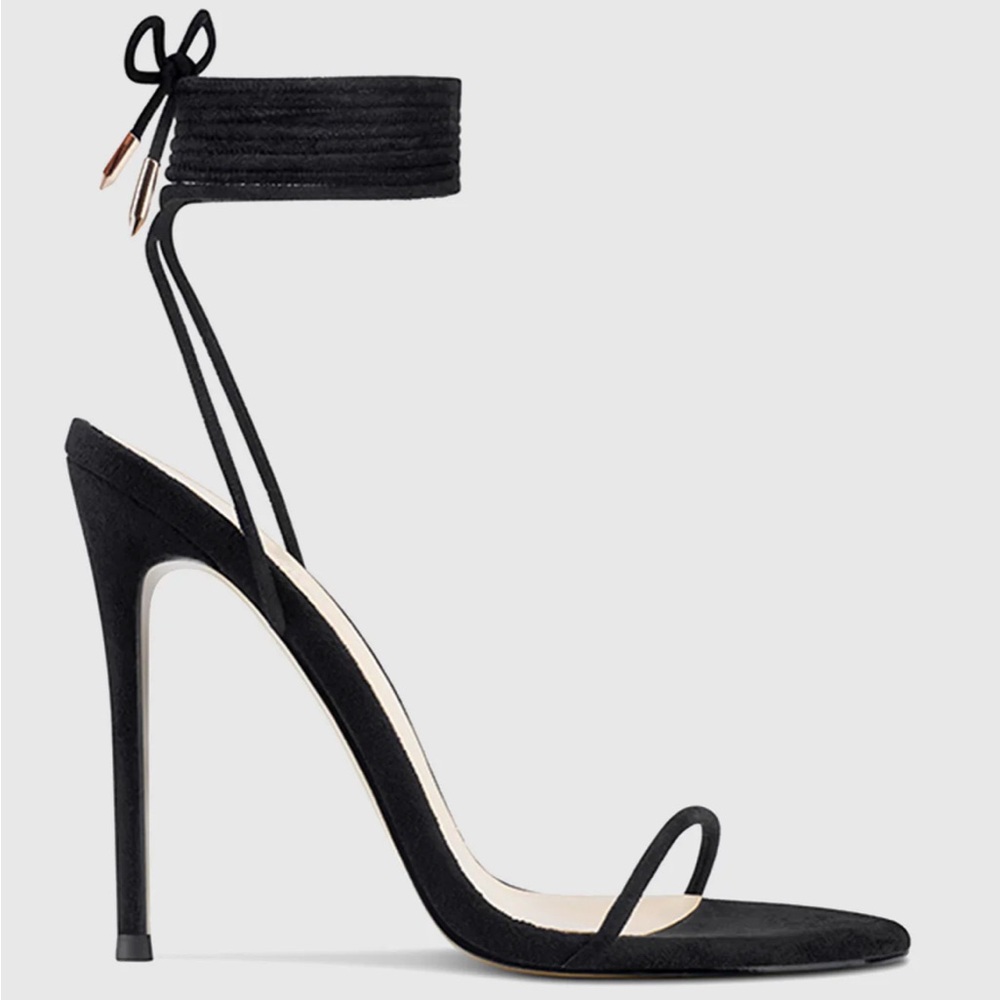 Femme LA Barely There Lace Up Heel - Noir